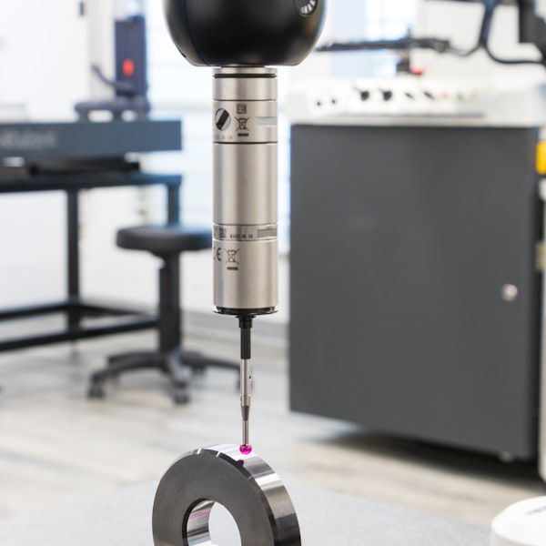 Sensor Capacitivo Balluff — Balluff